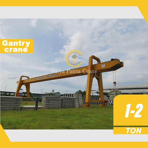 Gantry crane + Fabrication Surya patria crane + Capacity 1-2 Ton