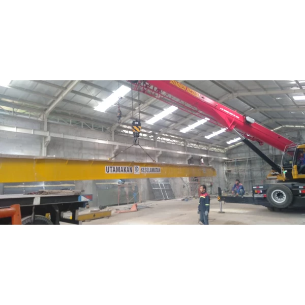 Overhead crane single girder in east java